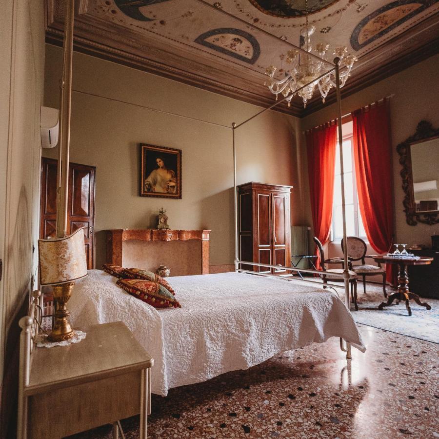 Salotto Delle Arti Hotel Modena Eksteriør billede